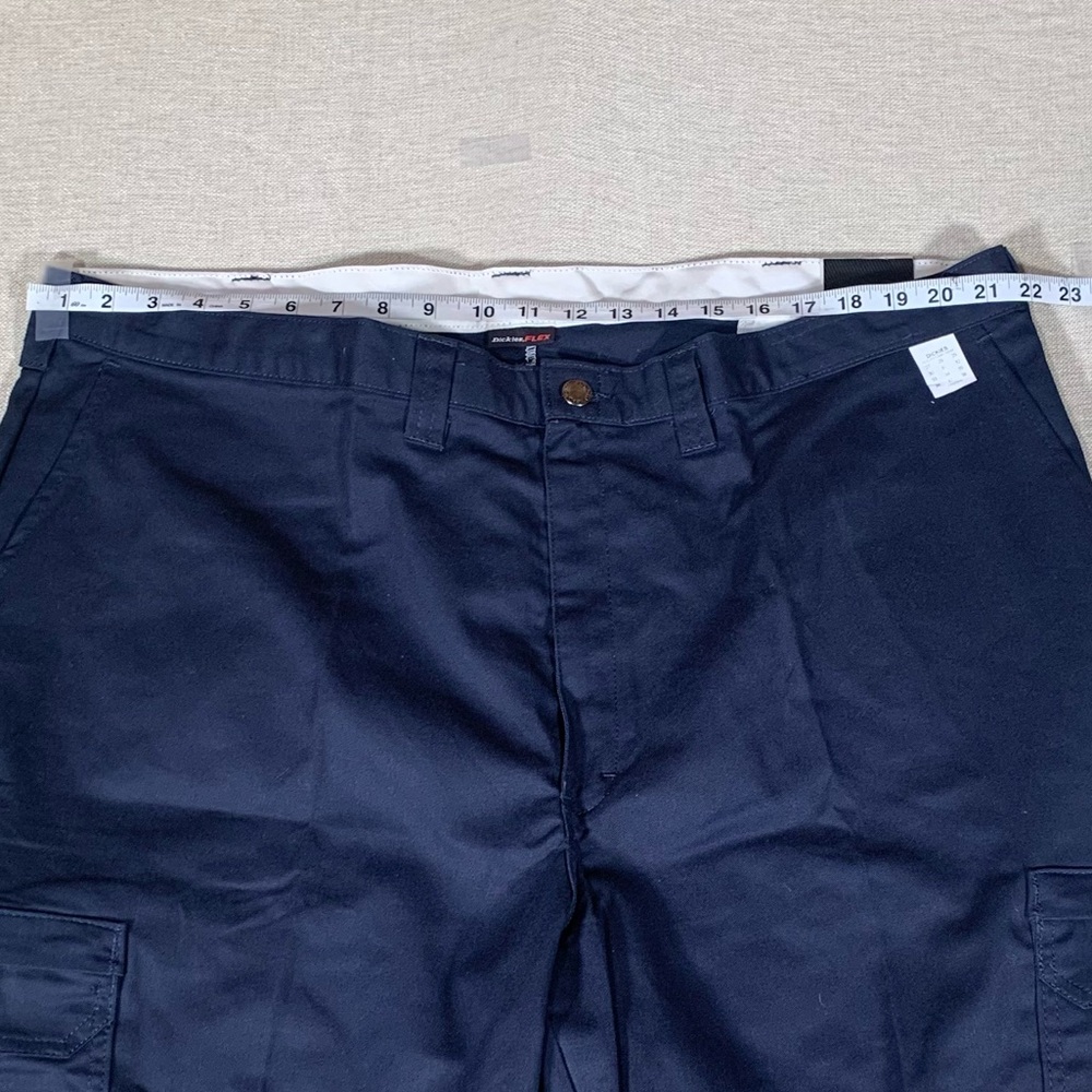 Men's Navy Cargo Pants‎ - Picture 3 of 10